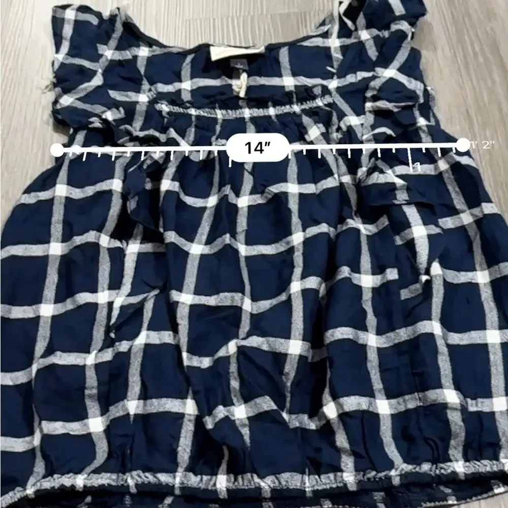 Universal Thread Navy Blue & White Plaid Ruffled‎ Sleeveless Top Size S